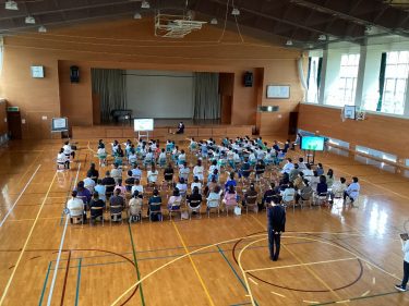 長野県飯山市立泉台小学校