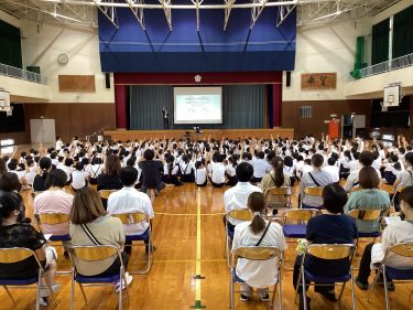 石川県鹿島郡中能登町立鳥屋小学校