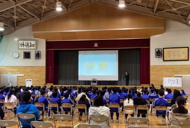 富山県射水市立中太閤山小学校
