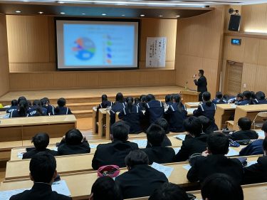 富山県射水市立新湊南部中学校